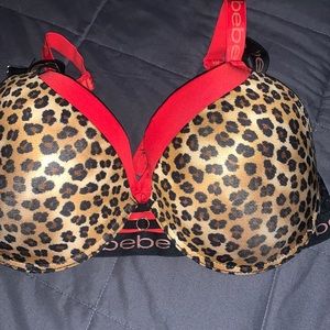Bebe bra’s